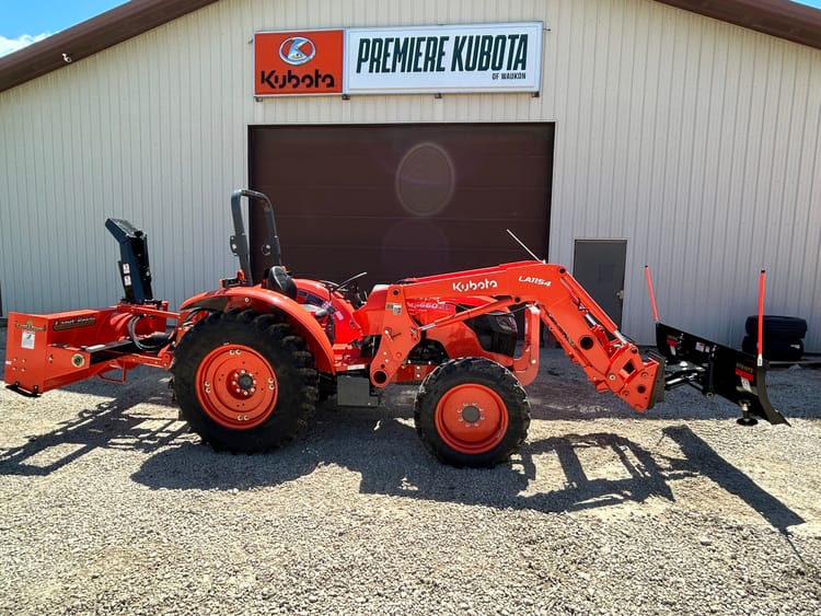 Kubota M5660