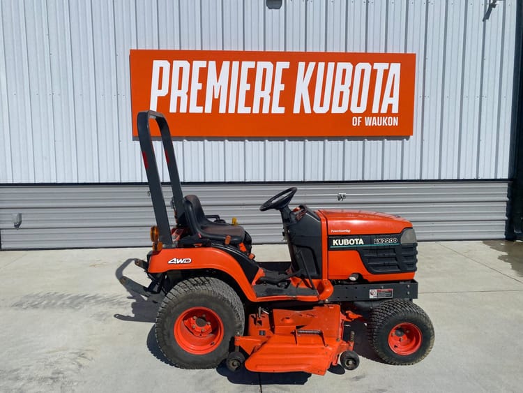 2002 Kubota Tractor
