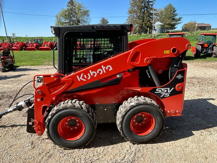 Kubota SSV75